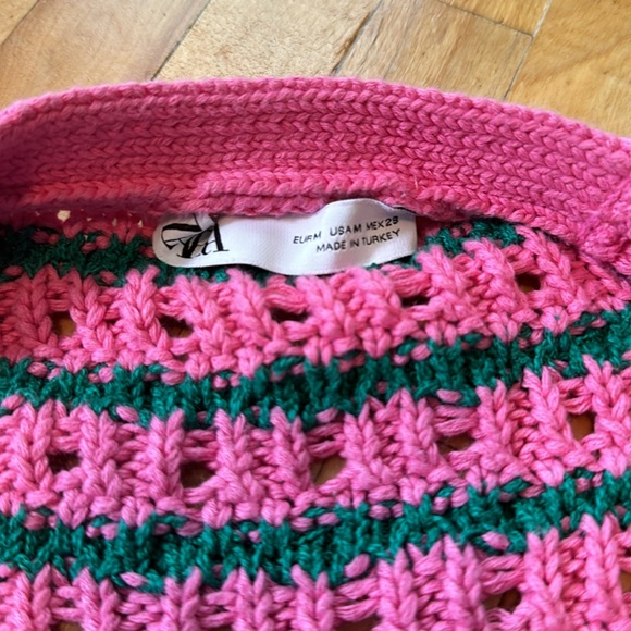 Zara Watermelon Cropped Sweater - Picture 4 of 6